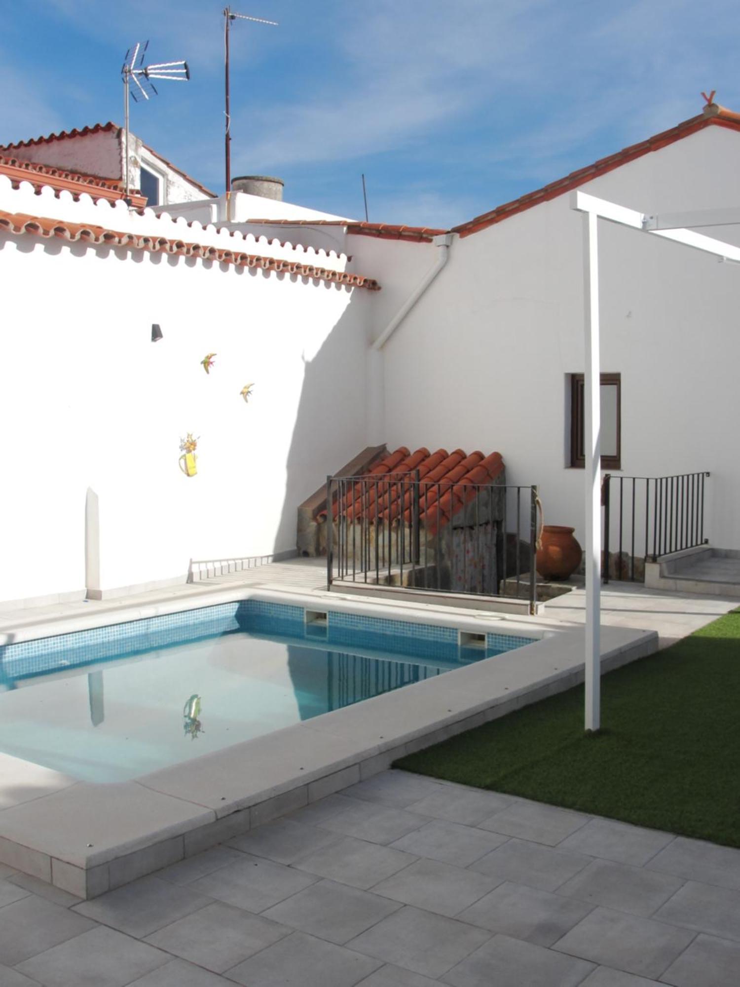 Apartamento Turistico La Choza Jerez De Los Caballeros Exteriér fotografie